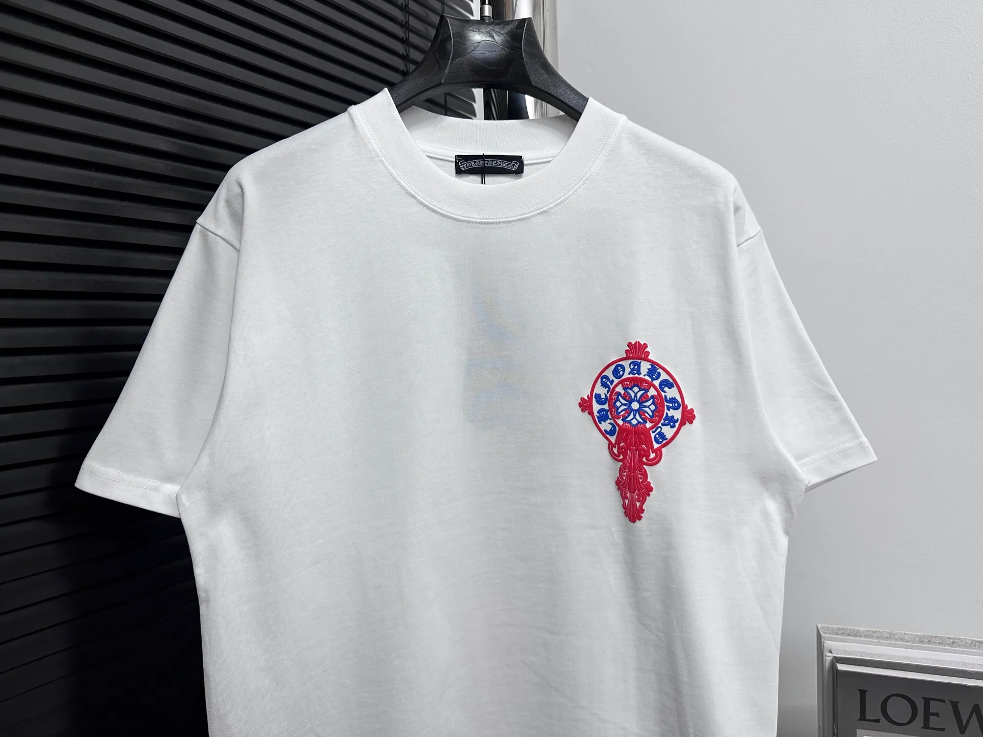 🅿️180 [Chrome heart*] Chrome heart 25ss early spring new cross foam short-sleeved T-shirt ·280 grams of 100% cotton double yarn jersey fabric ·Special thickened 32 pieces of double-strand 1x1 thread in the same cylinder custom dyeing ·Double-needle stitching and cross-stitching technology ·Original main mark washed tag Color: Black White Size: S-XL